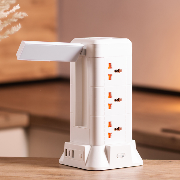 Сетевой фильтр удлинитель 4.8 м с лампой на 9 универсальных розеток с 2 USB, 1 Type-C, беспроводная зарядка HP-5-7MF фото